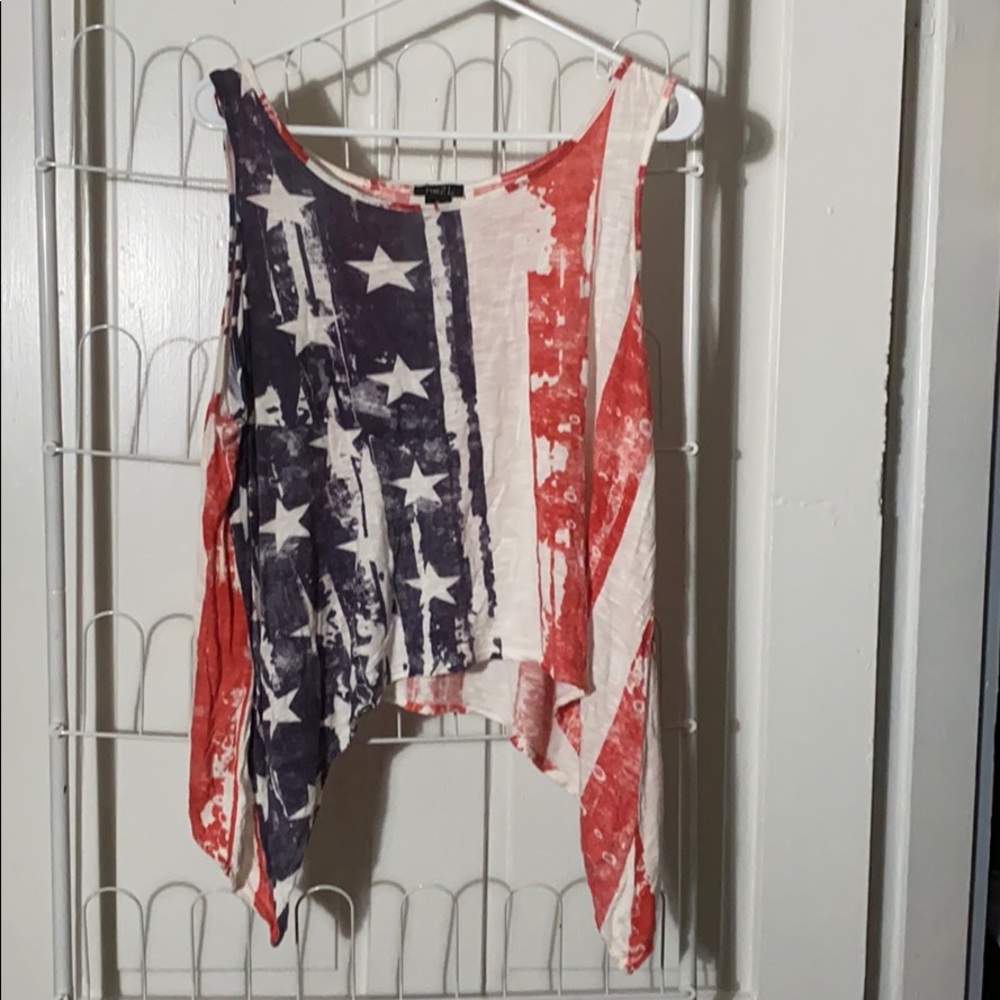 Rue 21 red white and blue cute top. Size M